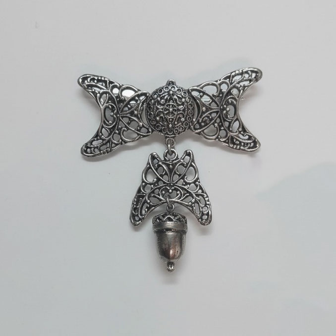 broche