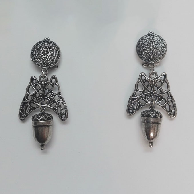 Pendientes P25
